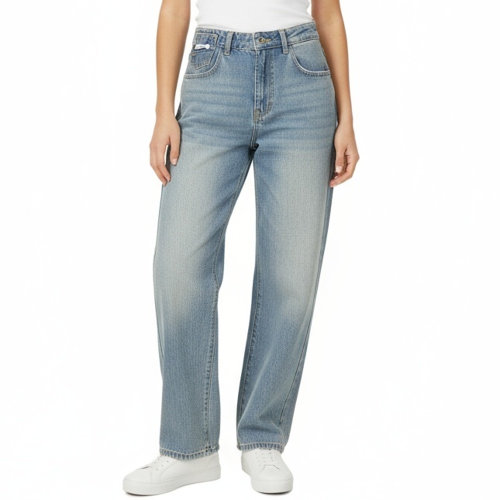 SHEIN Dazy Jeans Blue Light Wash Straight Leg High Rise Casual Modern Minimal‎